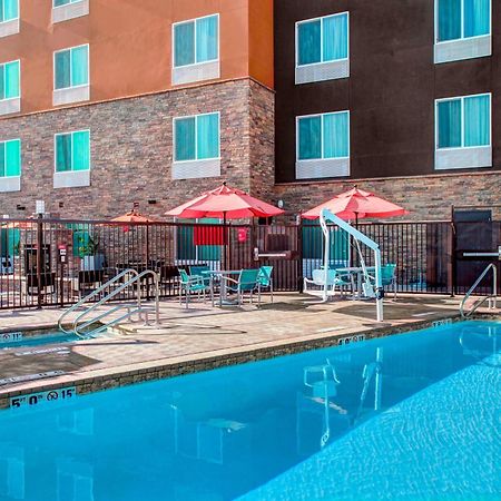 Towneplace Suites By Marriott Bakersfield West Dış mekan fotoğraf