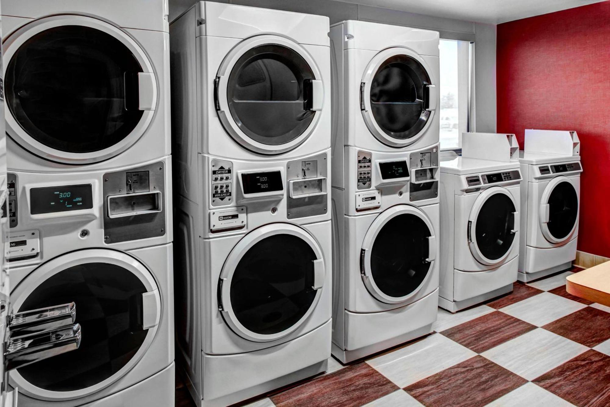 Towneplace Suites By Marriott Bakersfield West Dış mekan fotoğraf