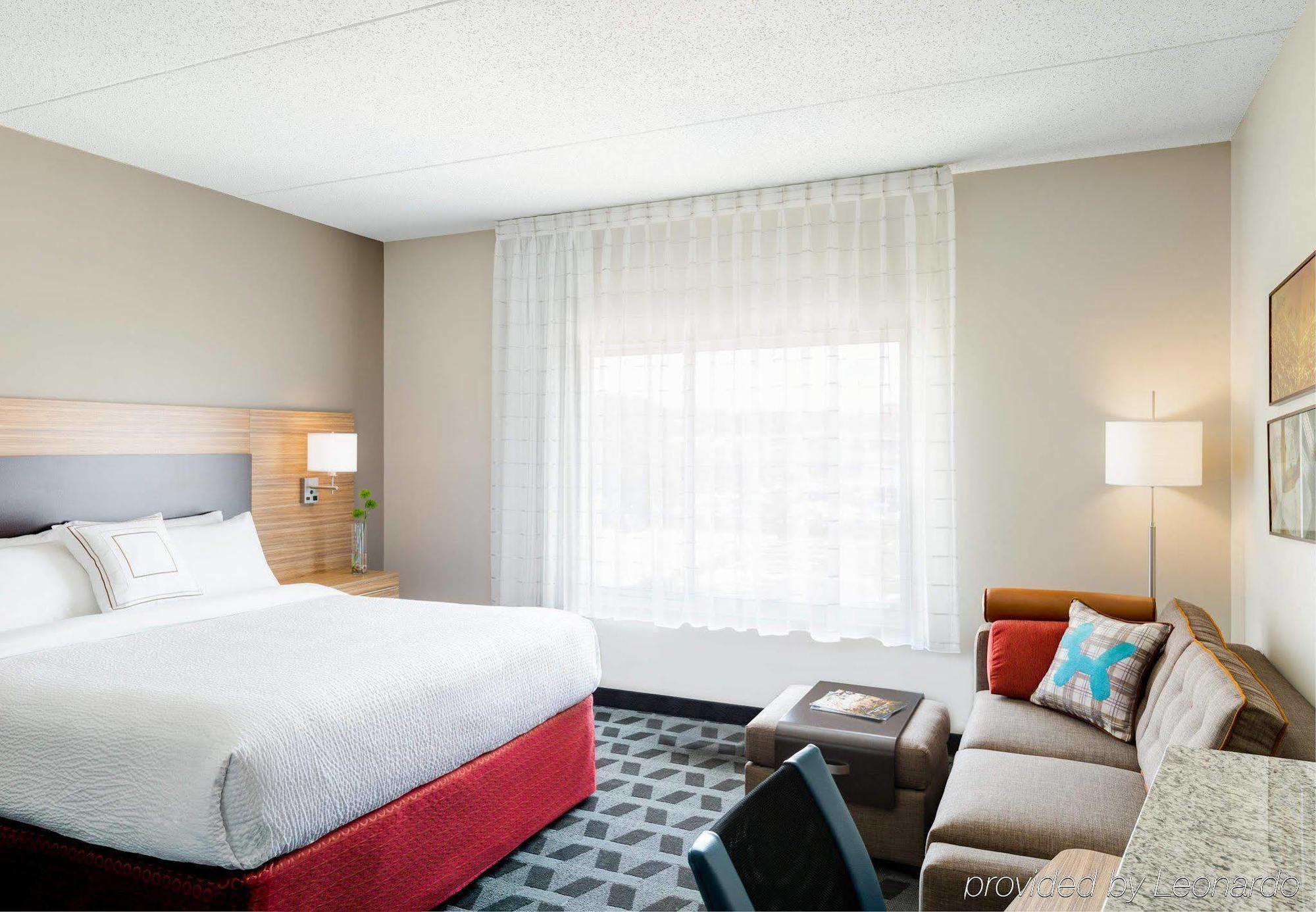 Towneplace Suites By Marriott Bakersfield West Dış mekan fotoğraf