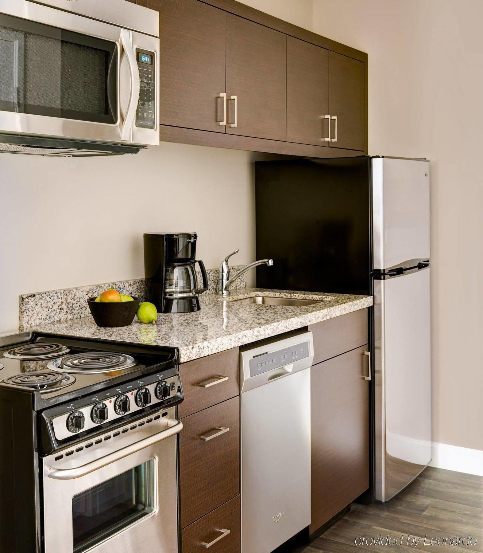 Towneplace Suites By Marriott Bakersfield West Dış mekan fotoğraf