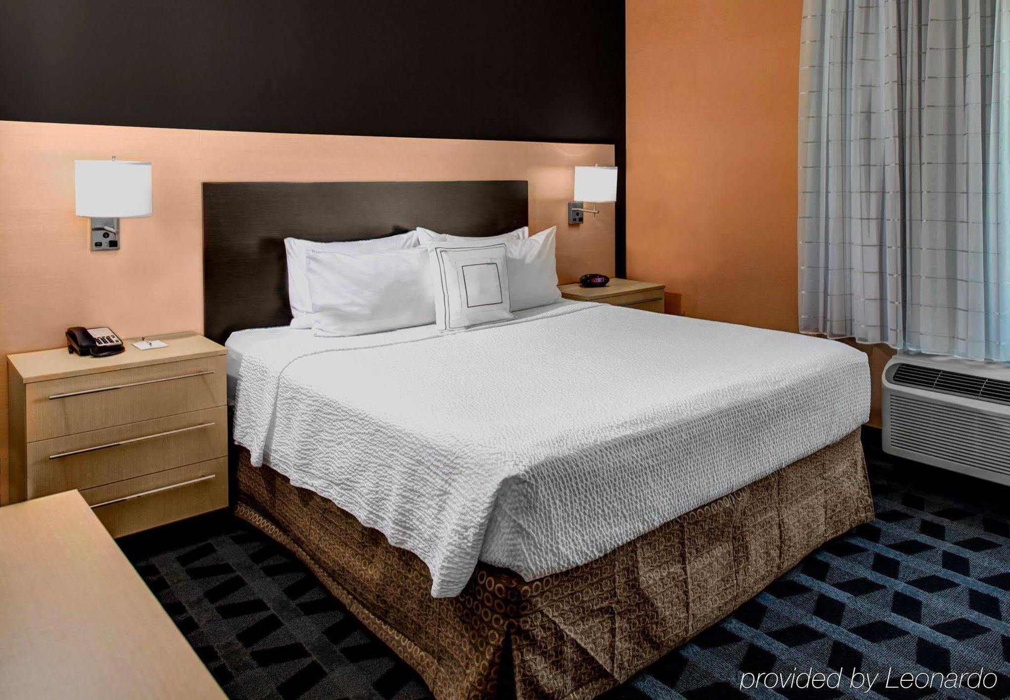 Towneplace Suites By Marriott Bakersfield West Dış mekan fotoğraf