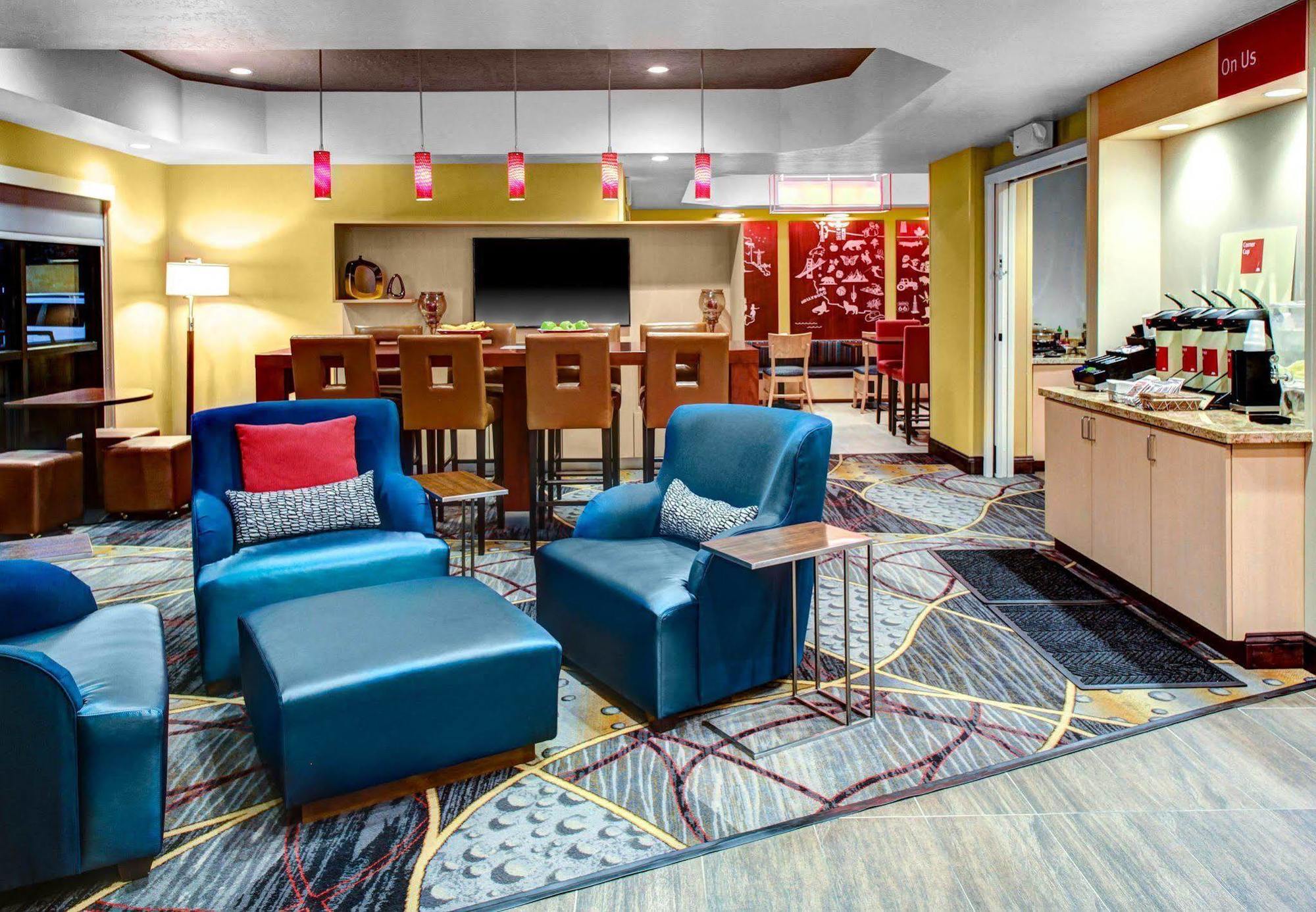 Towneplace Suites By Marriott Bakersfield West Dış mekan fotoğraf